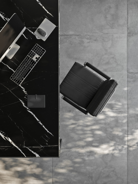 marquina nero silk 120x240 + apollo silver matt 60x120